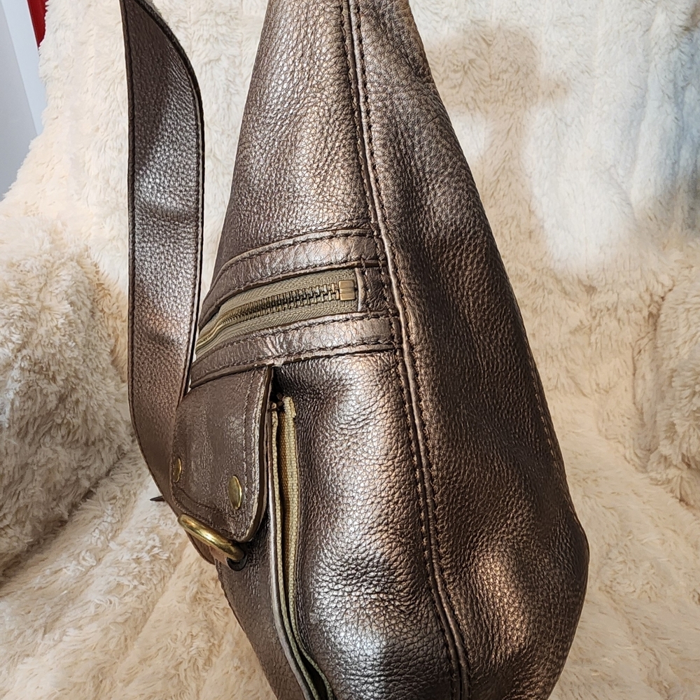 Sold - Picture 2 of 5